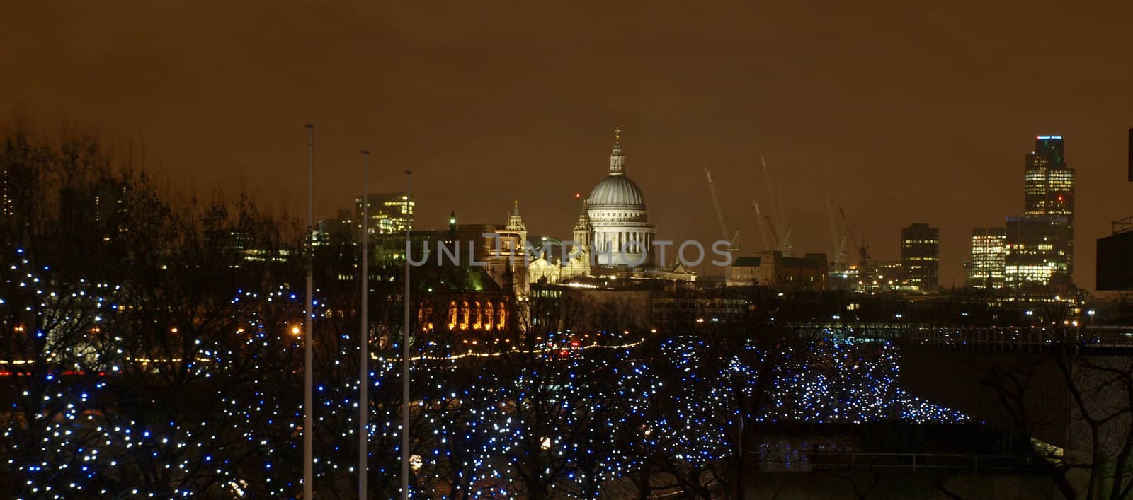 Night view of Saint Paul's Cathedral in the City of London, UK