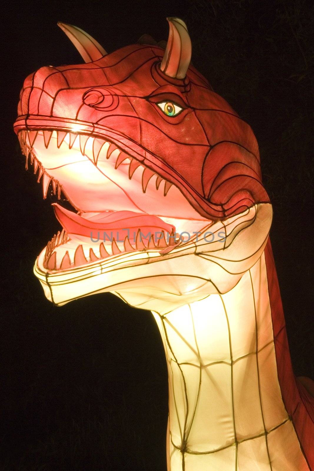 Dinosaur Lantern by shariffc