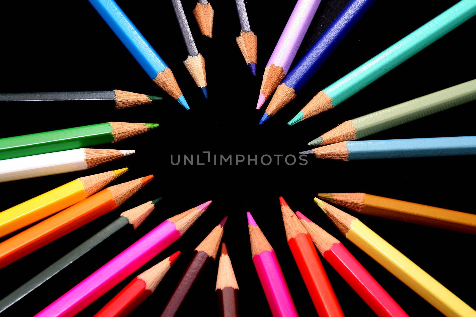 colored pencils ans pens by jpcasais