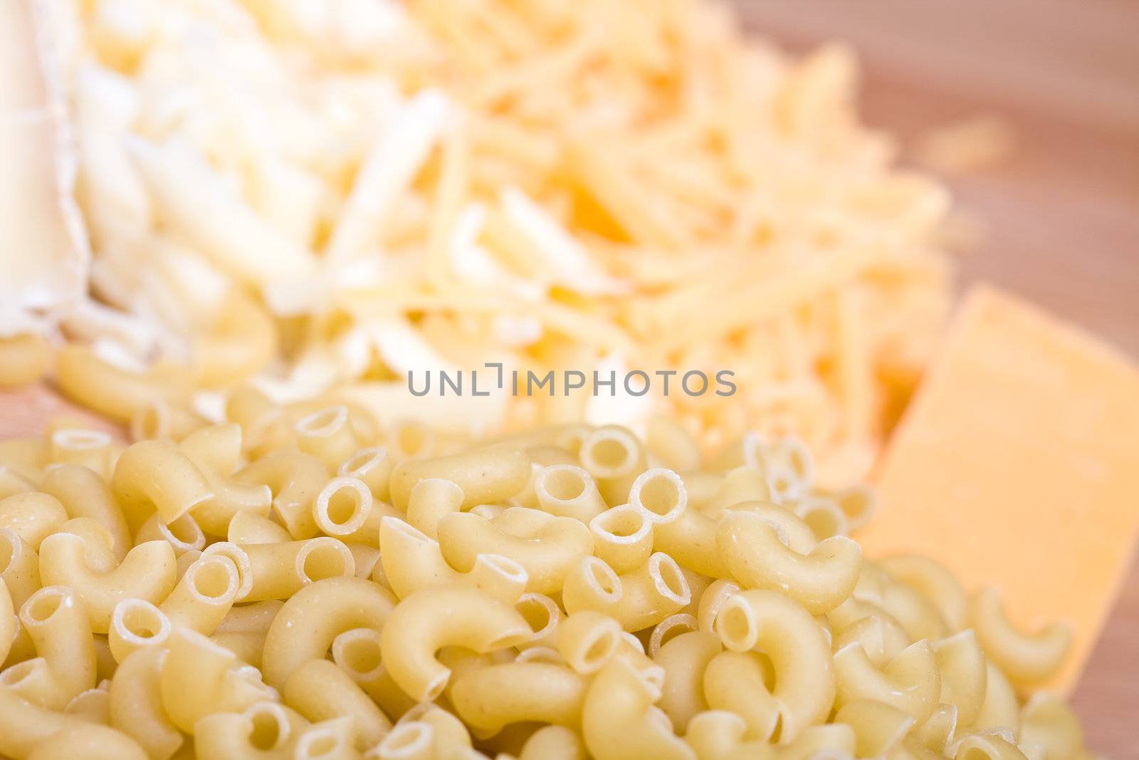 food close up macaroni and cheese nice colors 