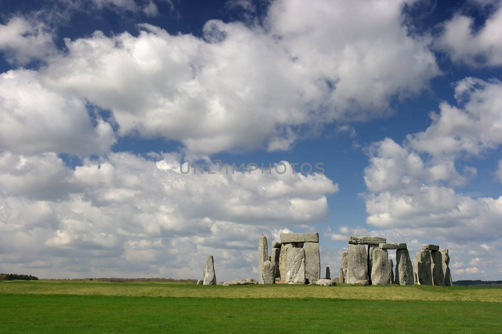 The Stonehenge with cloudy blue sky