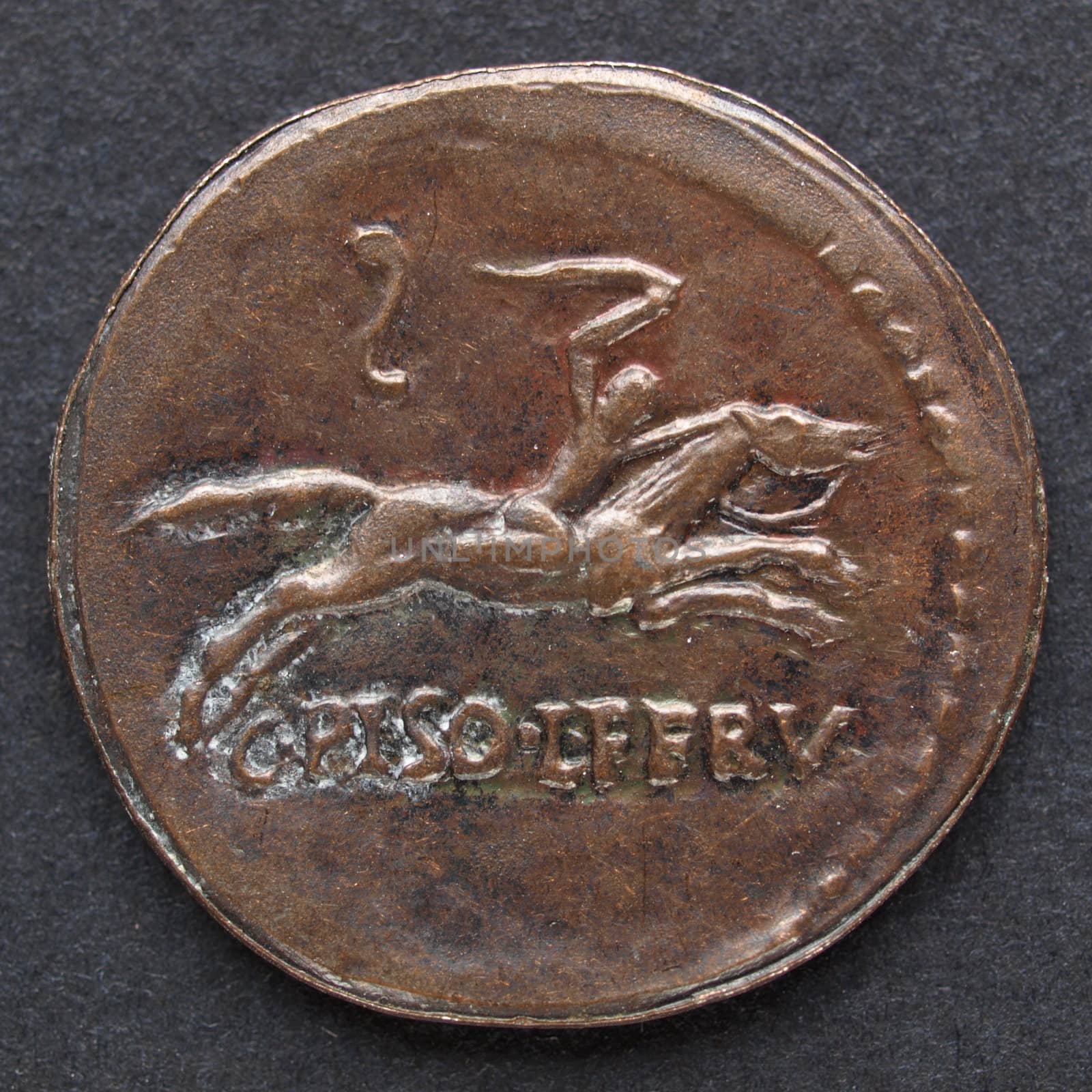 Roman coin by claudiodivizia