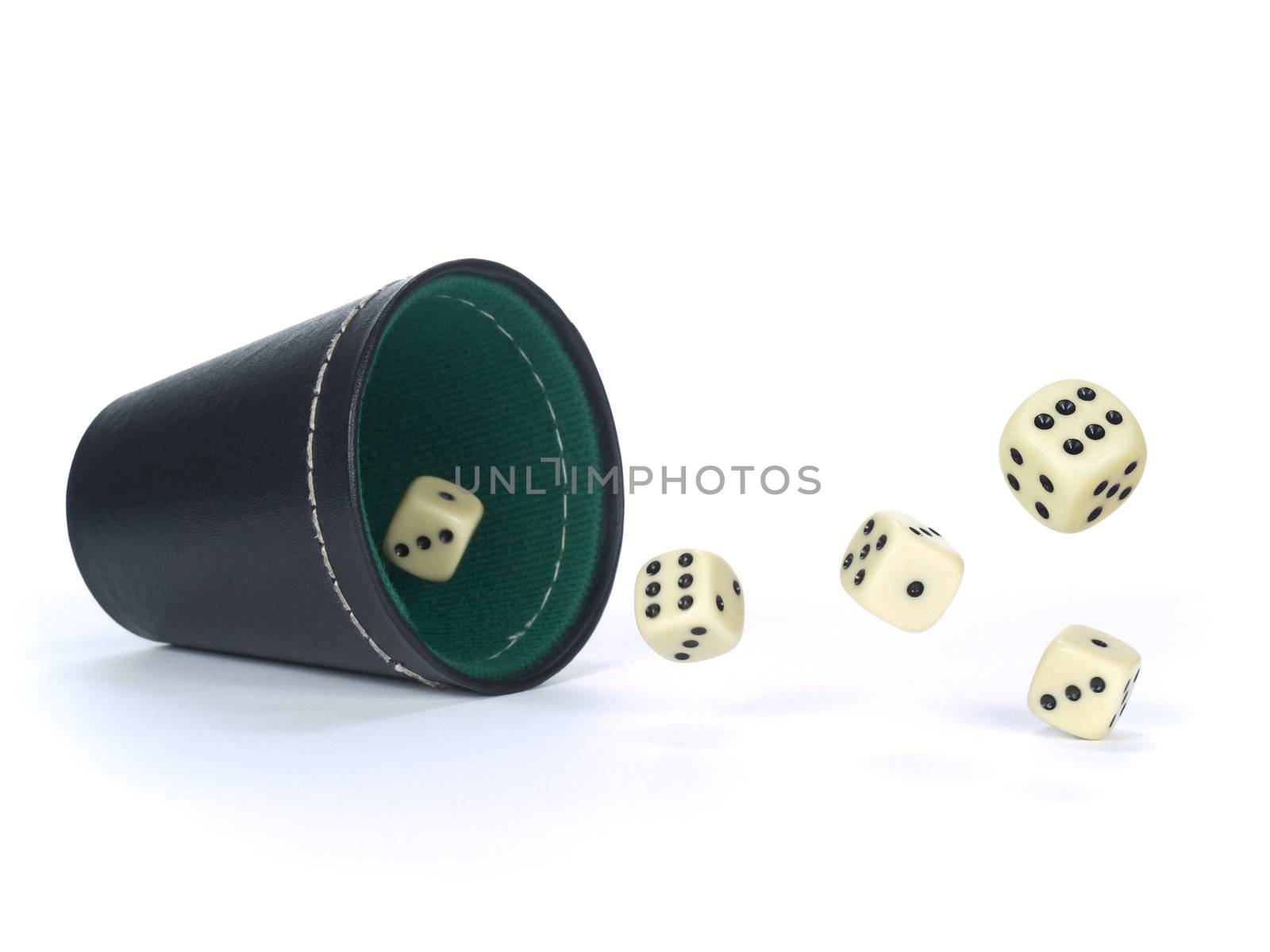 Dice shaker by antonprado