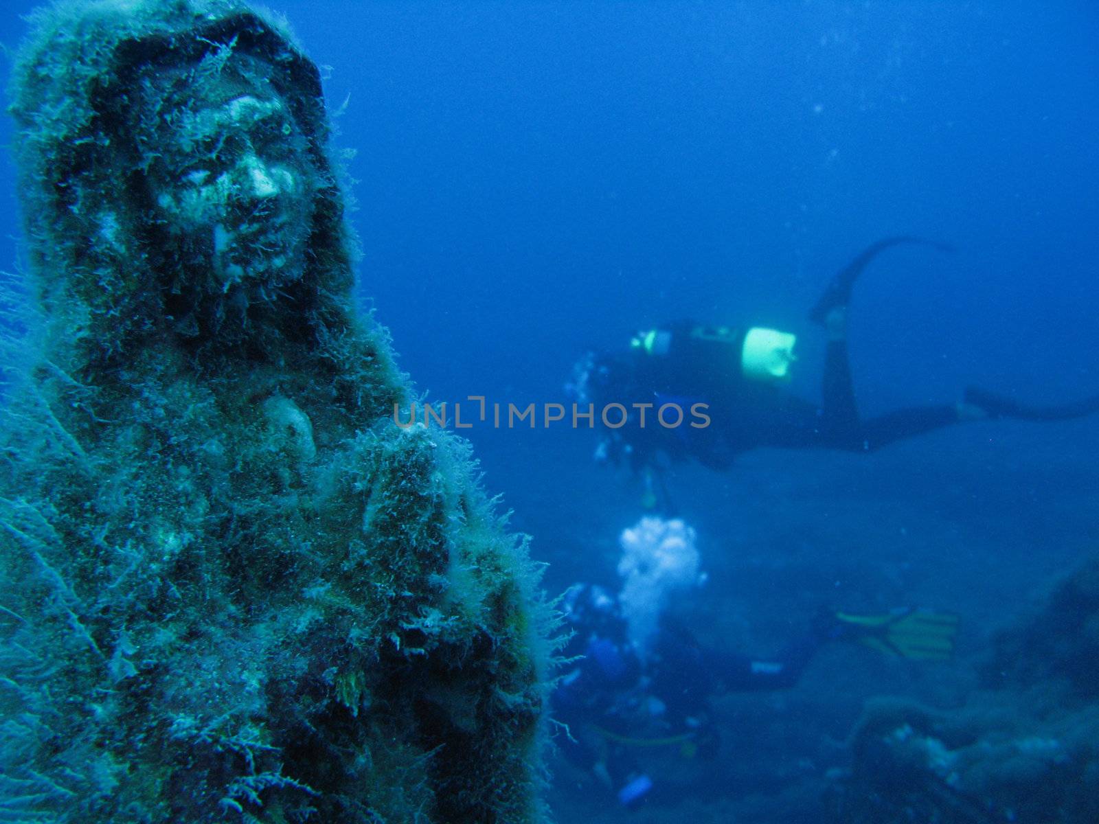 Maria Maddalena submerged statue.