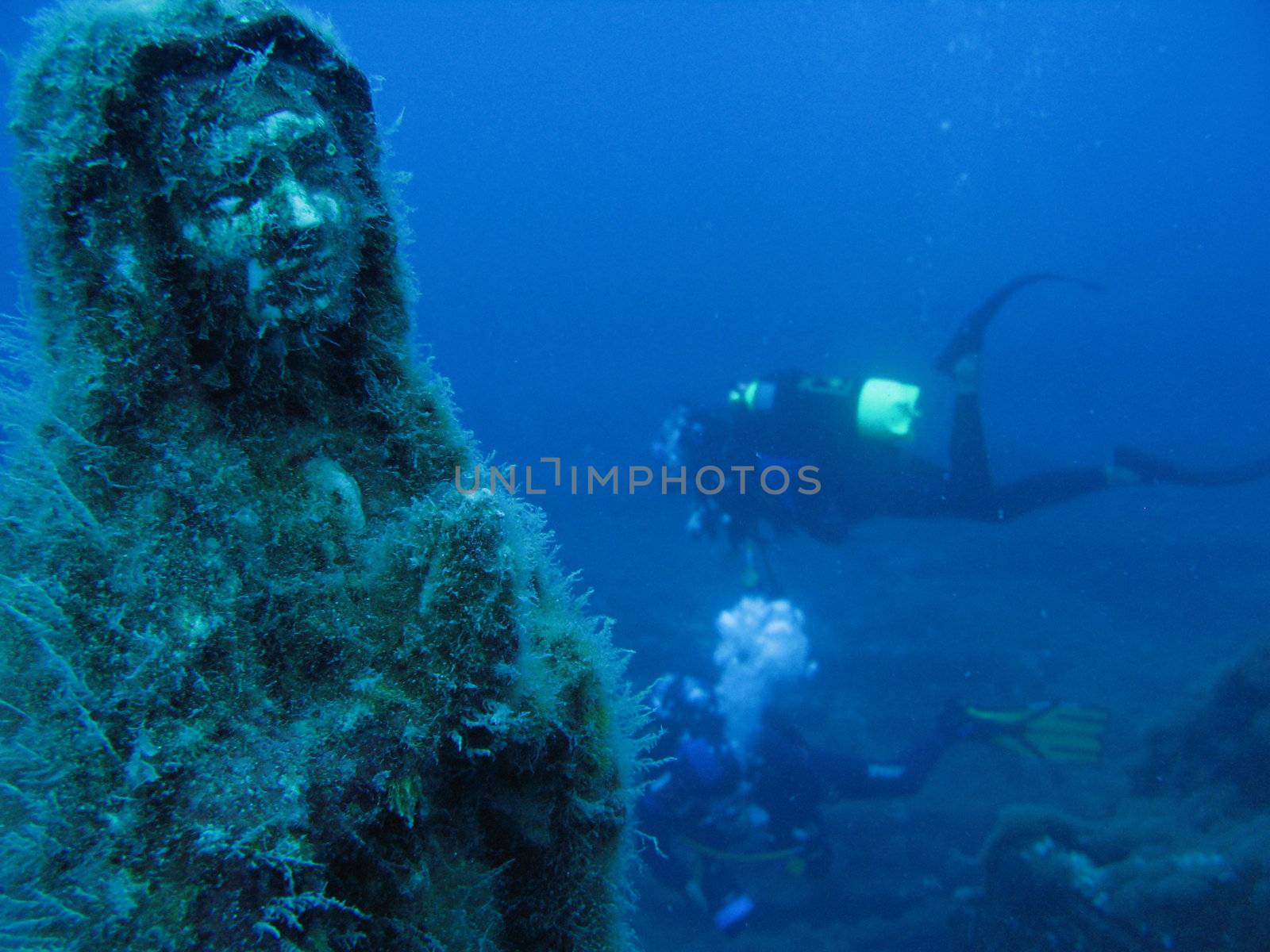 Maddalena of the abyss by PlanctonVideo