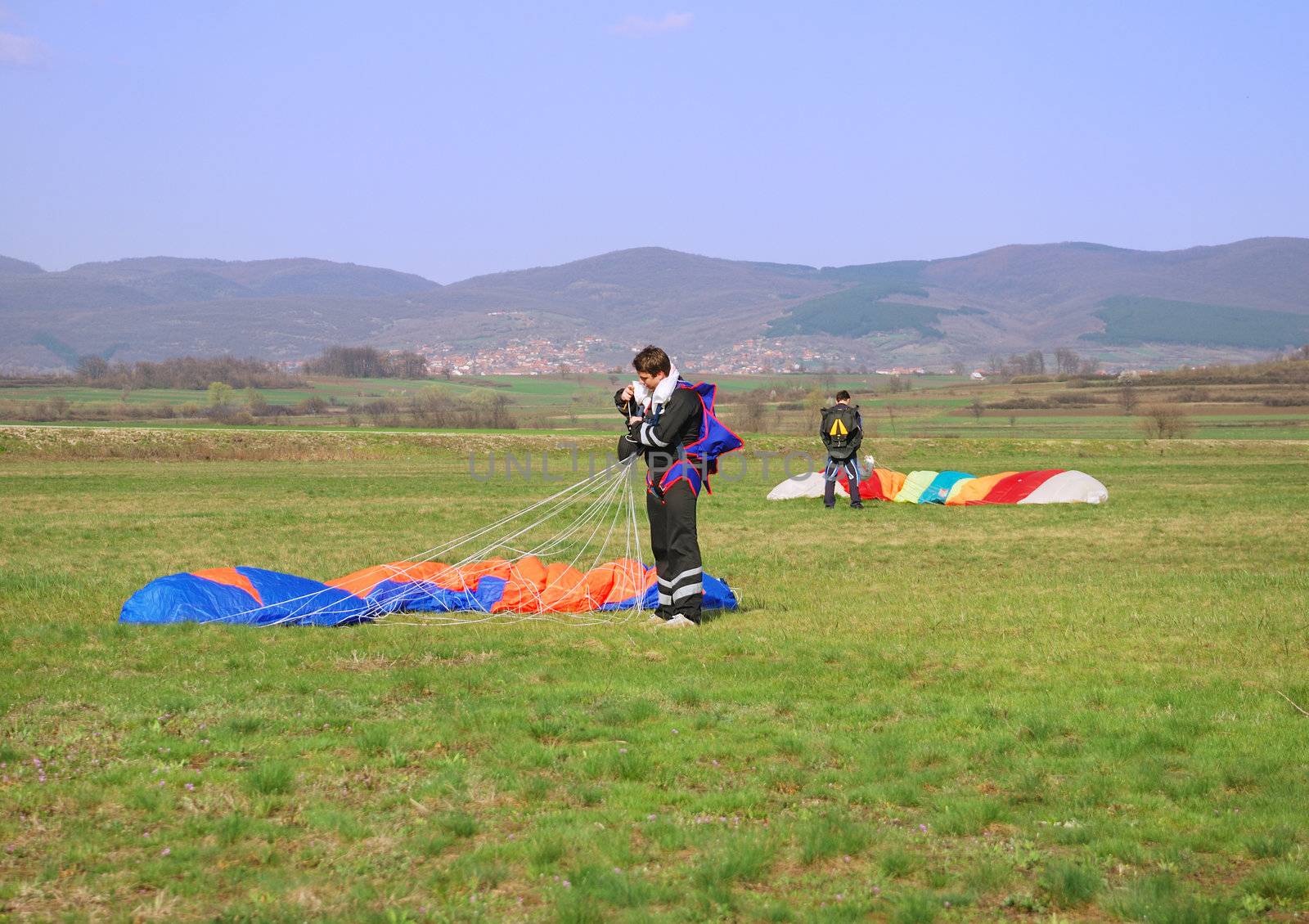 Parachutes landed by whitechild