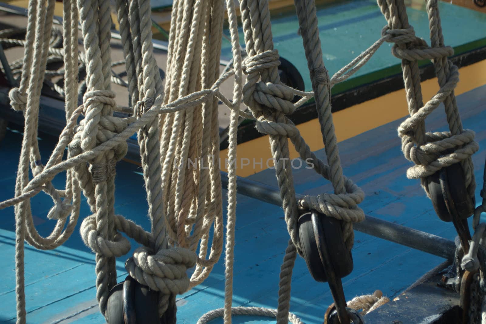 Ropes and pulleys on a yacht