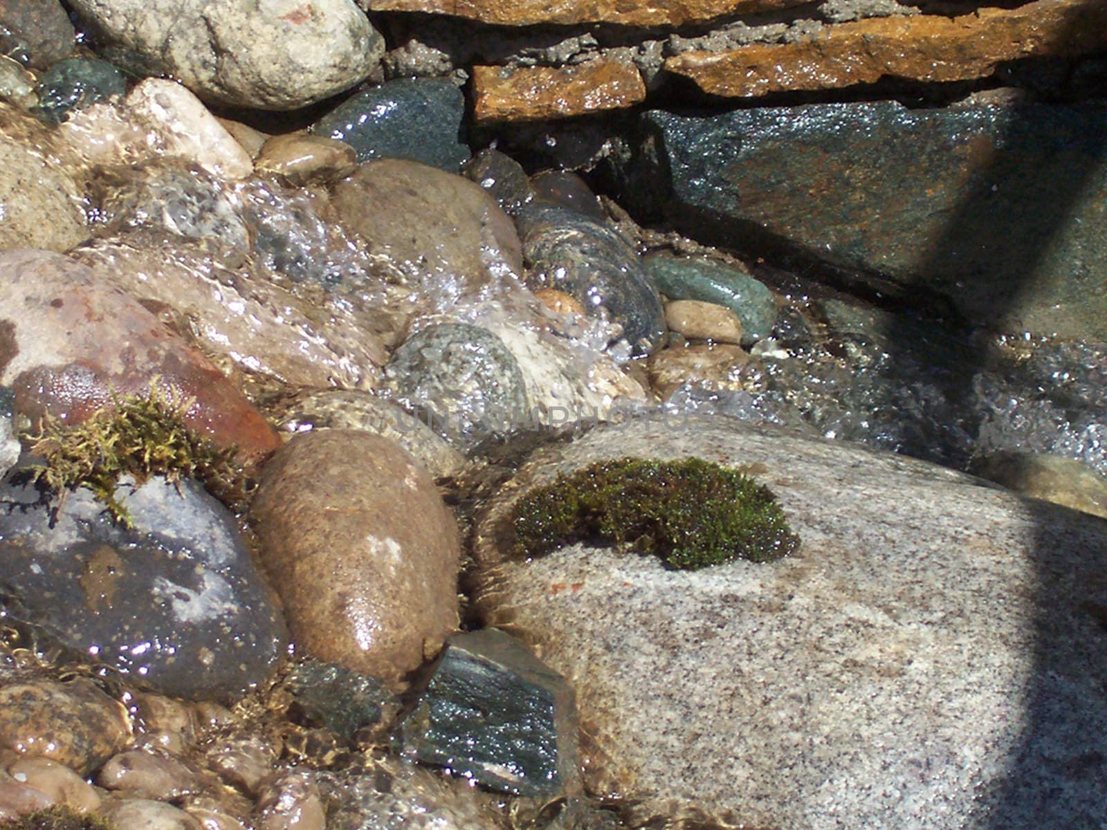 Garden with stones and cascading water (second)