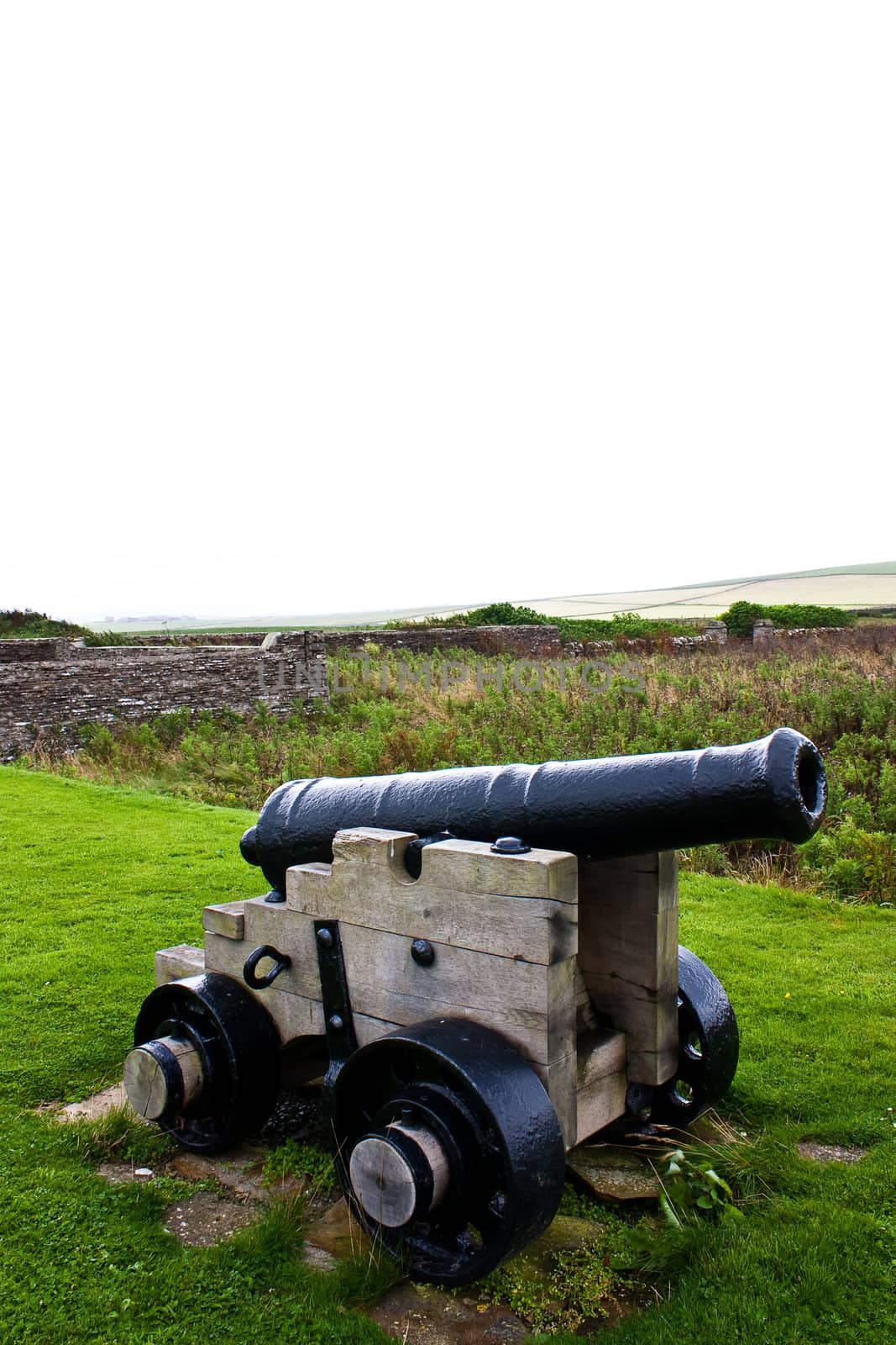 Traditional cannon, approximative 200 years old. Useful for concepts.