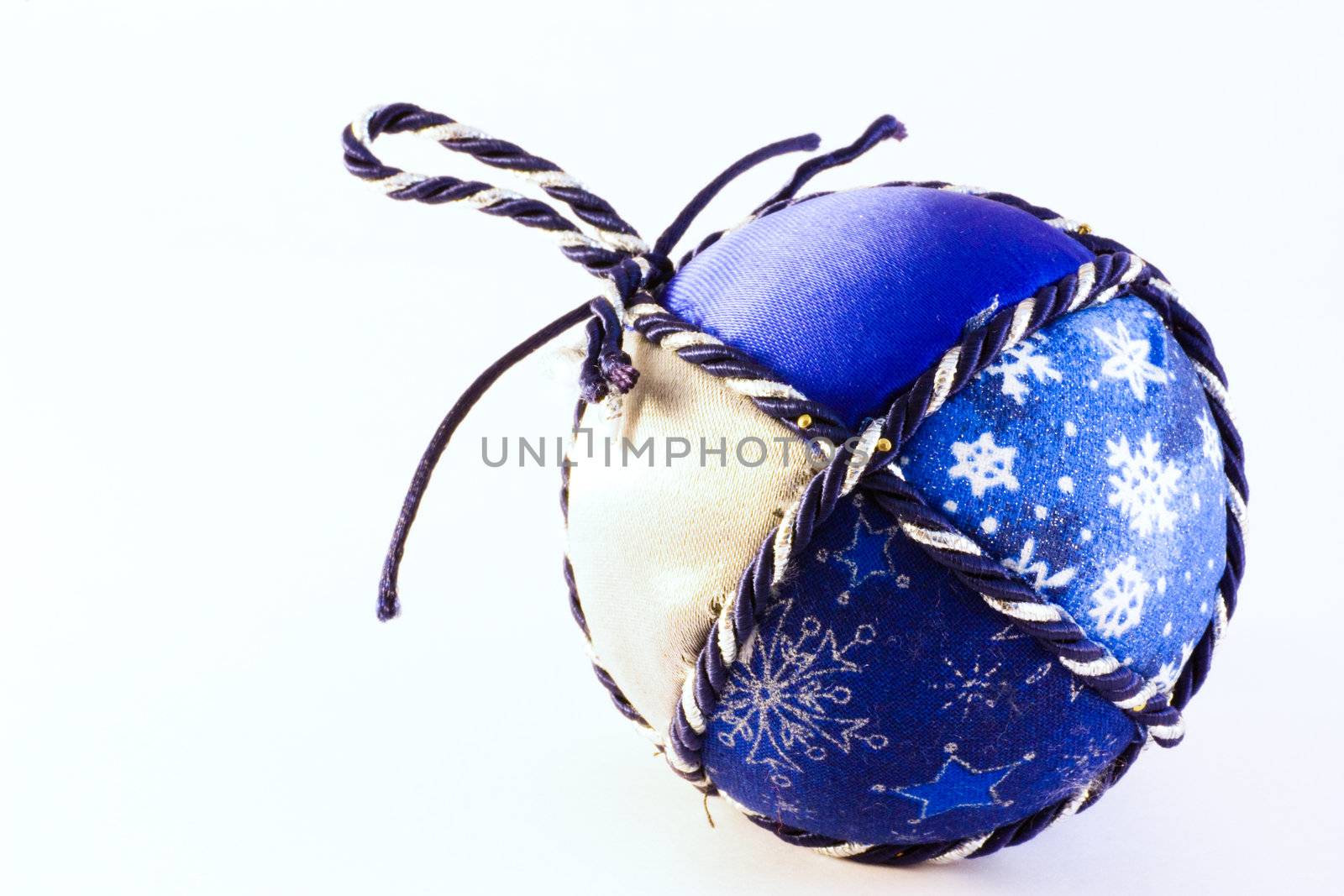 Handmade Christmas balls, Italian tradition, made of fabric and cord