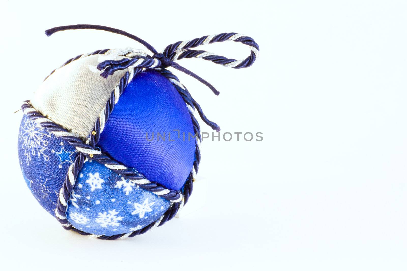 Handmade Christmas balls, Italian tradition, made of fabric and cord