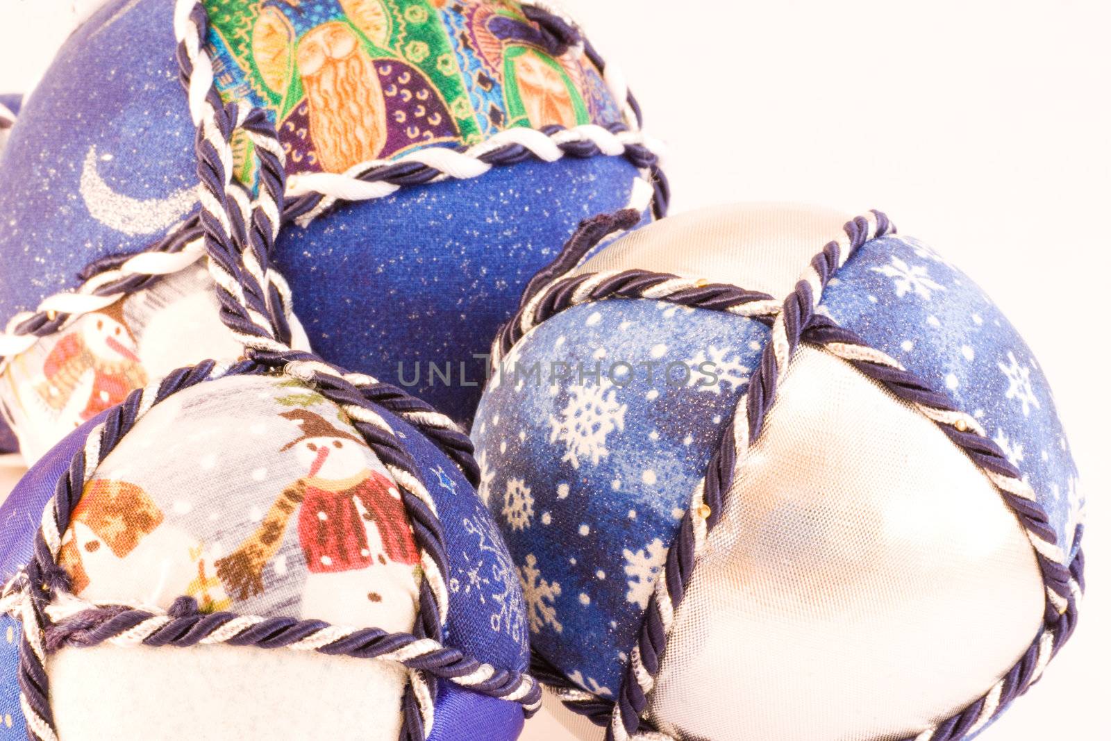 Handmade Christmas balls, Italian tradition, made of fabric and cord