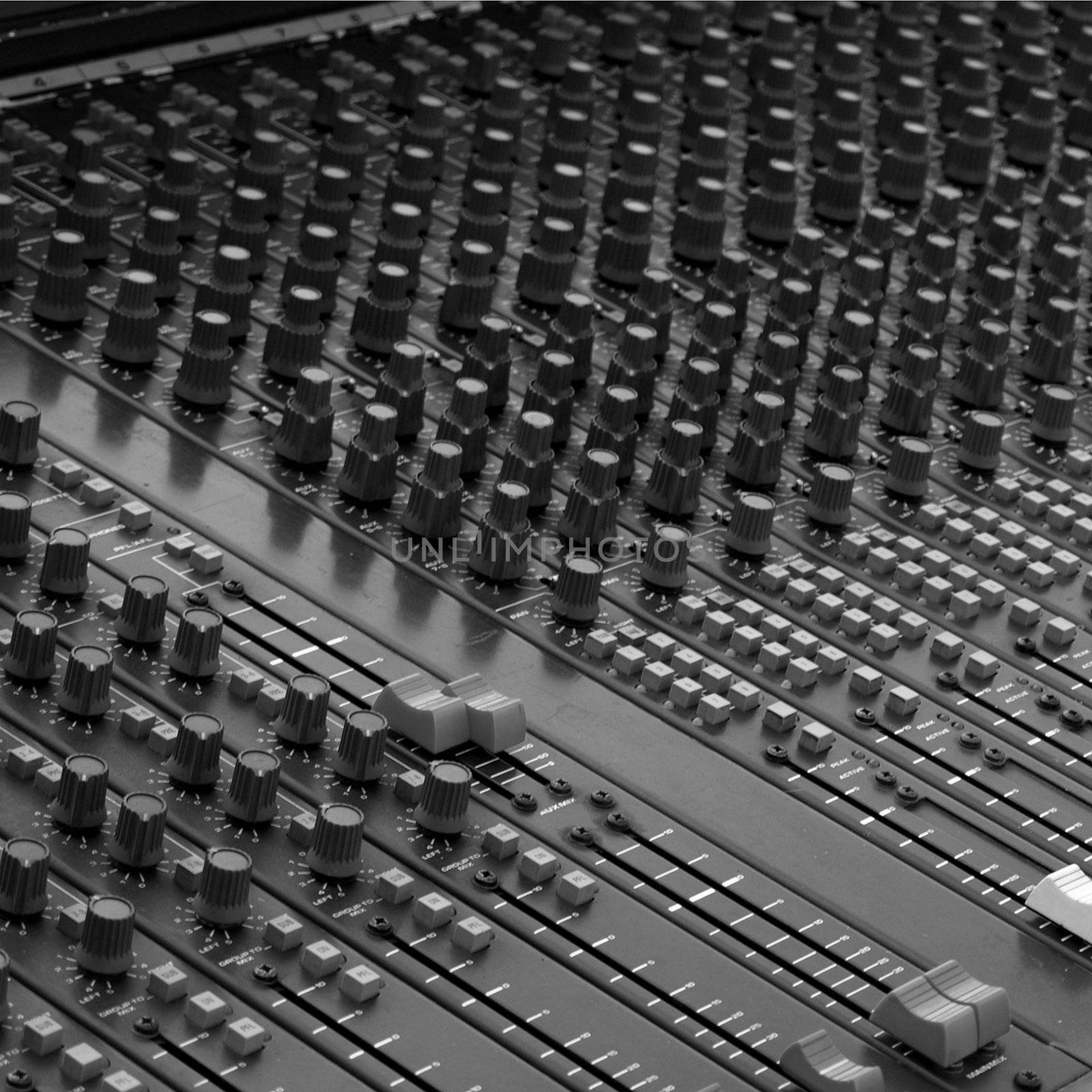 Soundboard by claudiodivizia