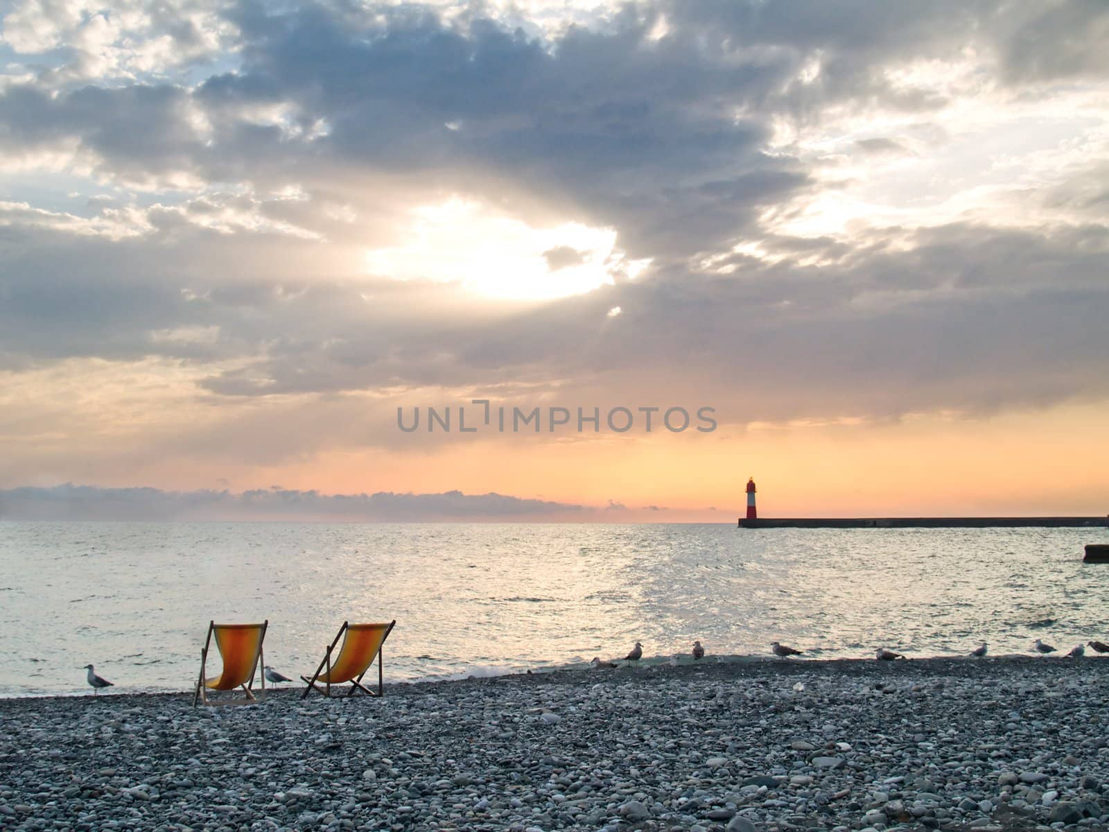 Sunsen On An Beach by liseykina