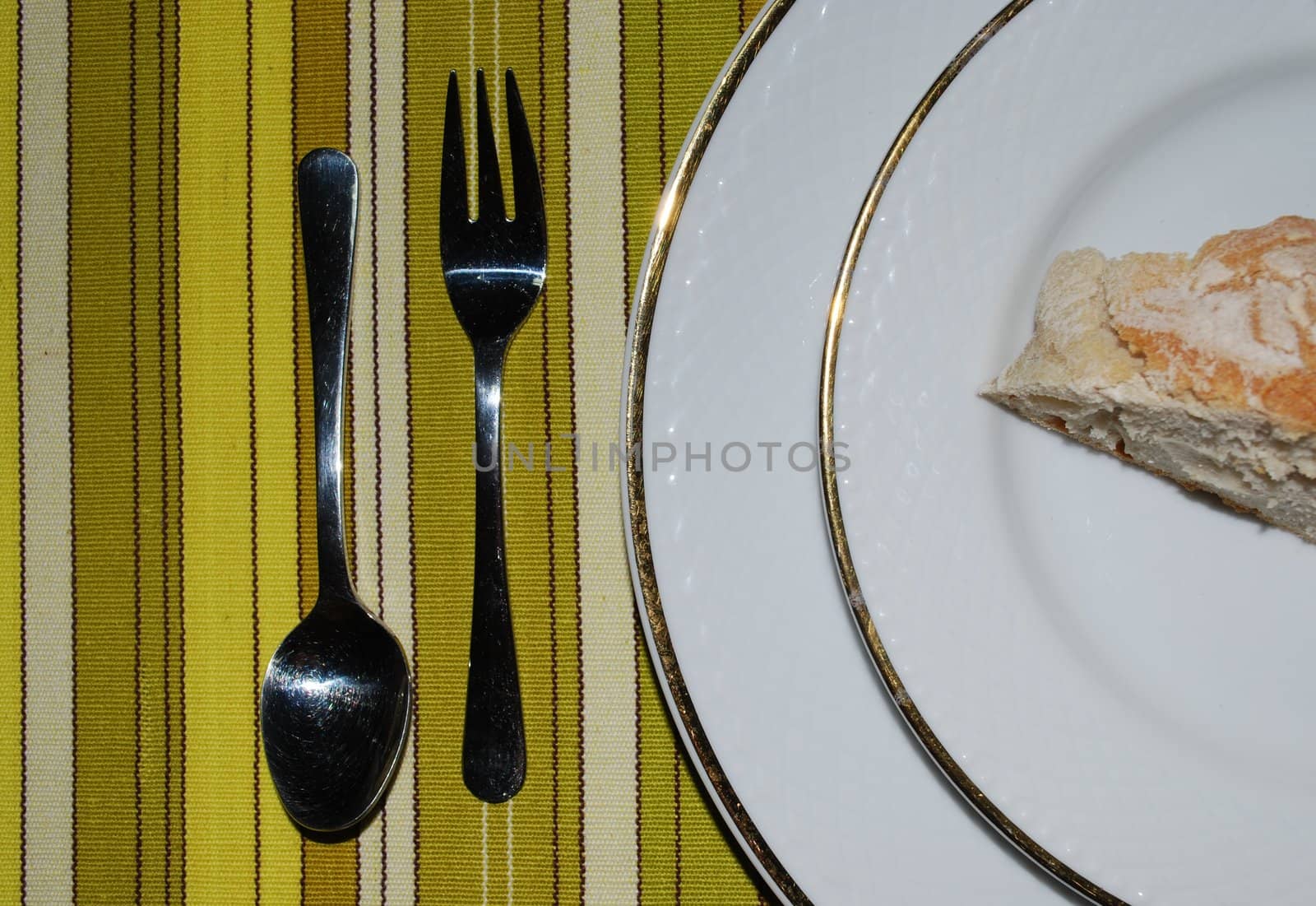 table setting on a chic restaurant during dinner