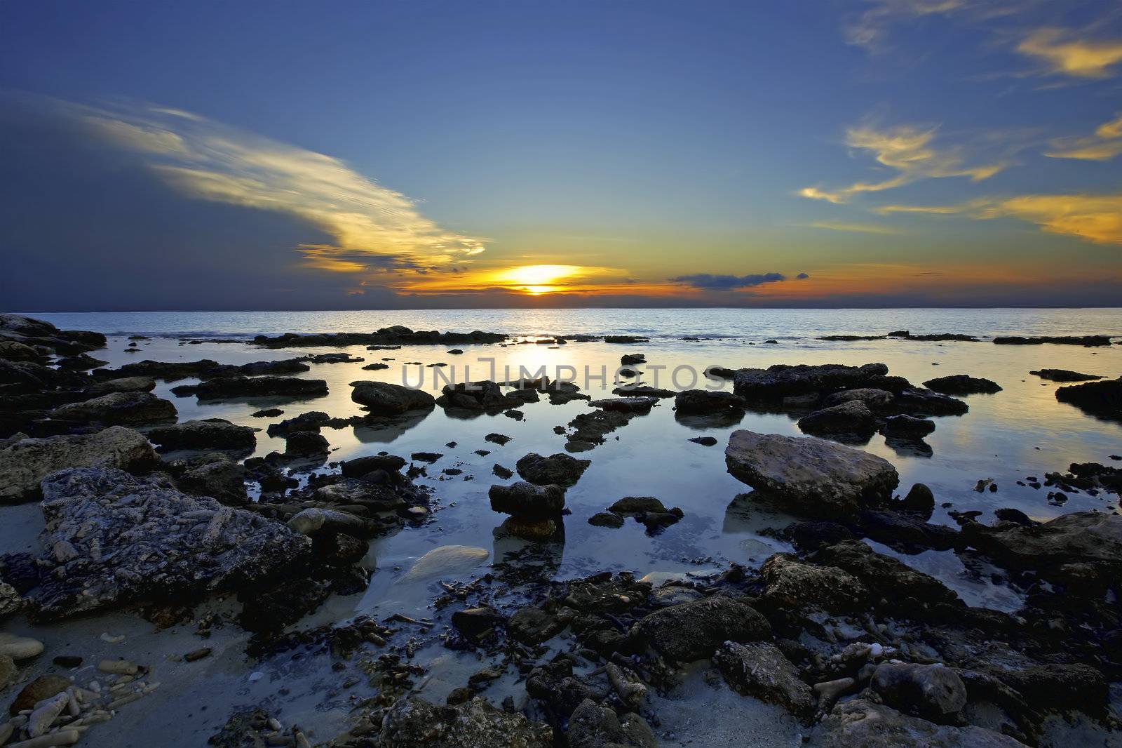 Beautiful sunset on Bonaires south coast, Caribbean

