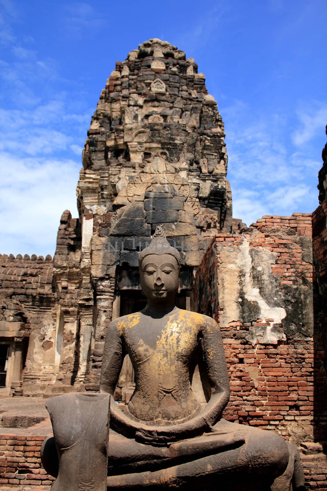 Buddha Image in Pagoda Lopburi of Thaila