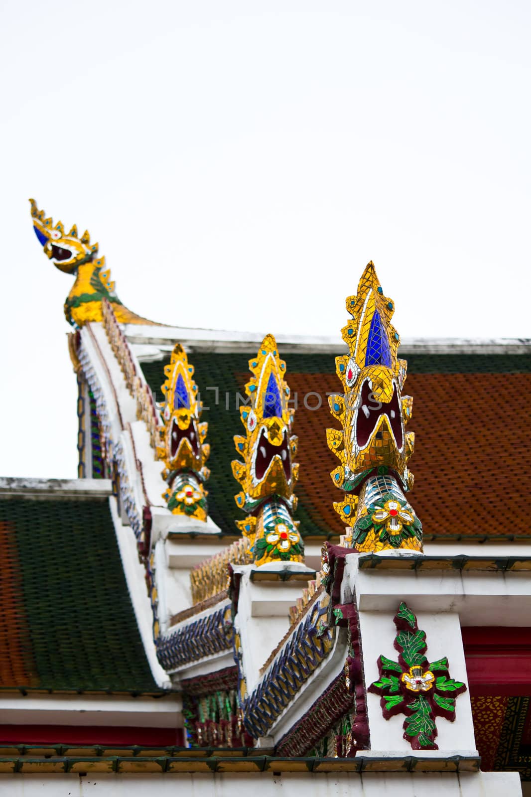 Traditional Thai style architecture roof by lavoview