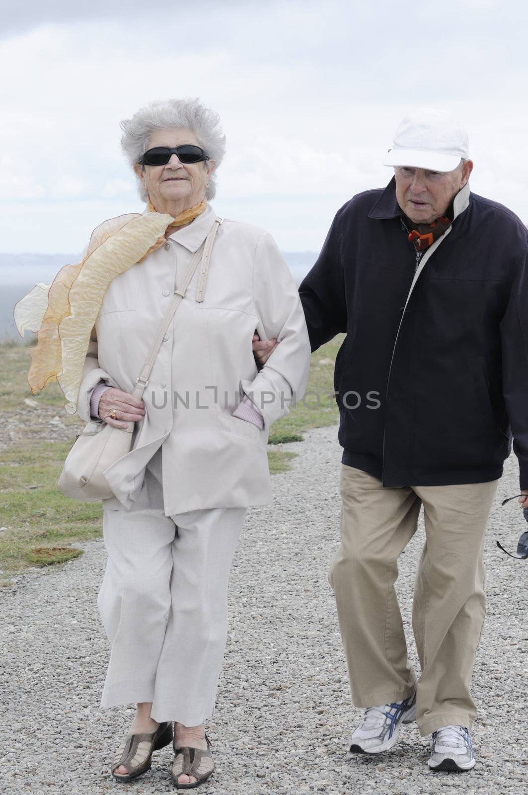 Senior couple by fahrner