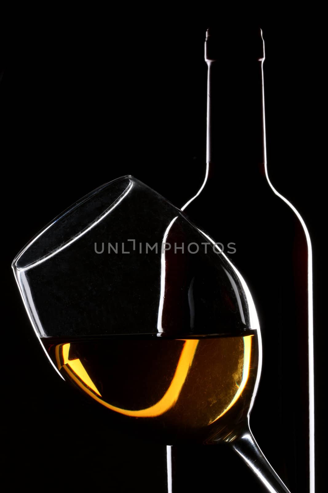 White wine bottle and glass by Erdosain