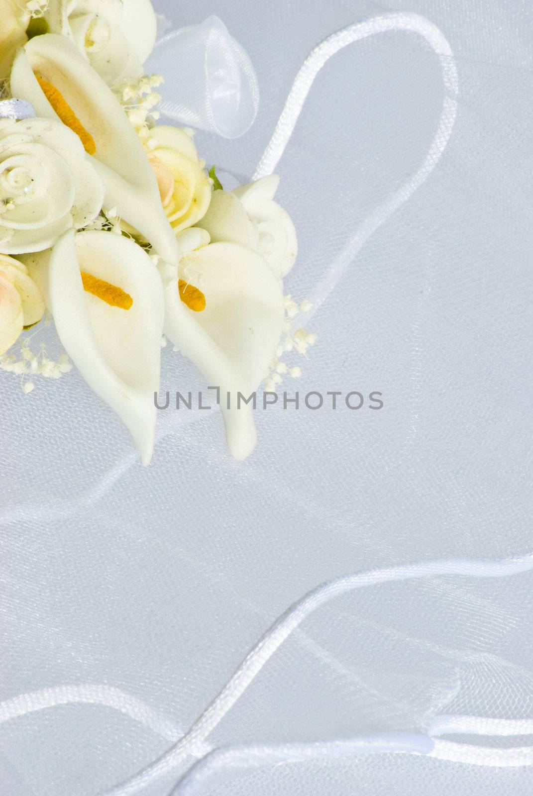 wedding flowers decorations over bridal veil