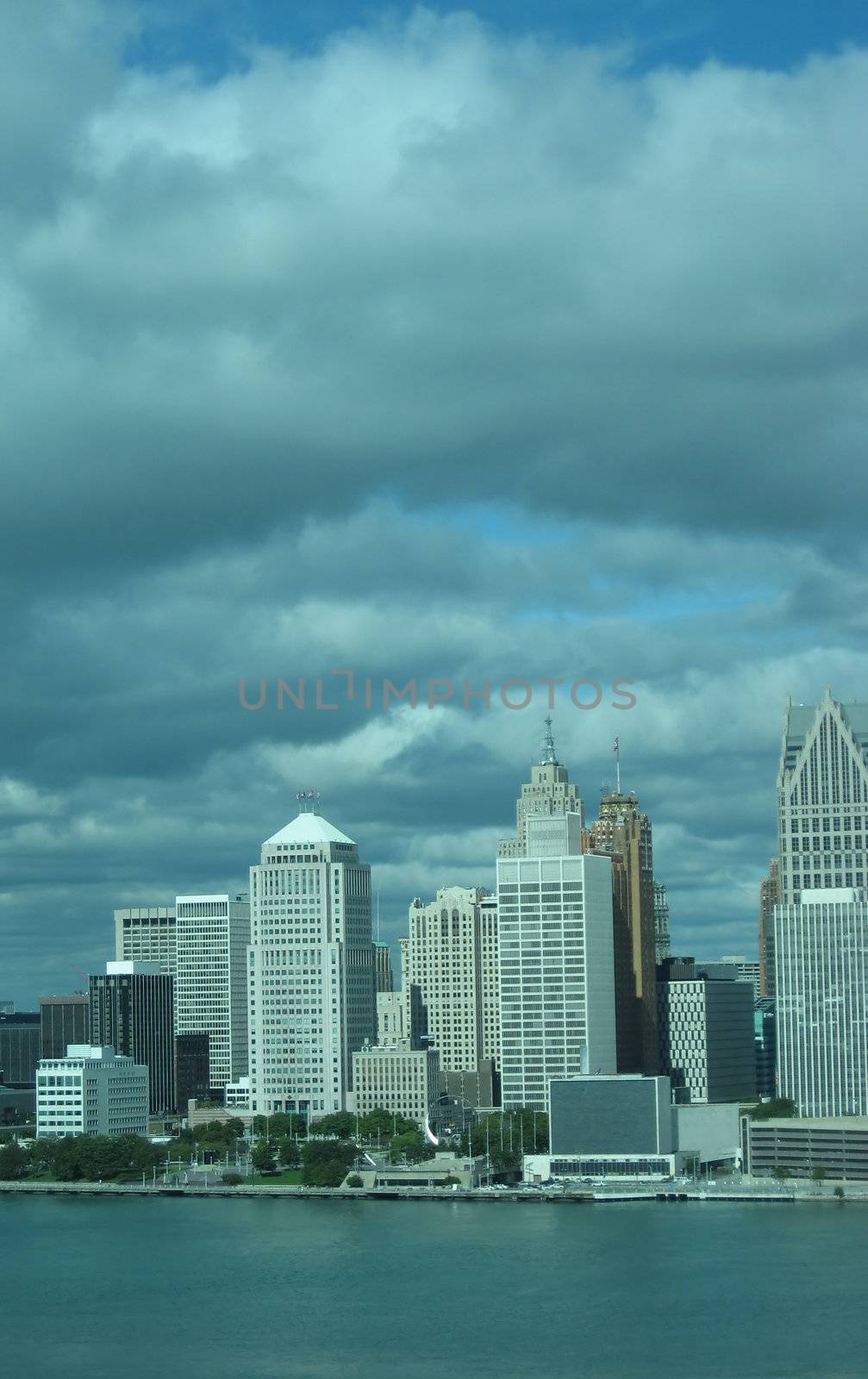 City of Detroit Skyline by loongirl