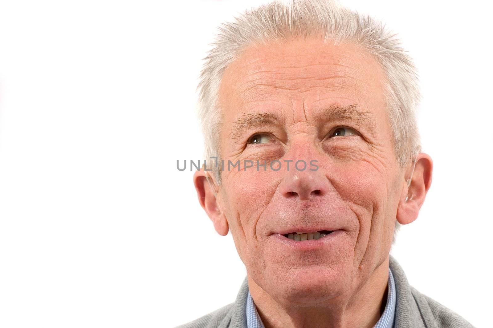 Senior man smiling by Fotosmurf