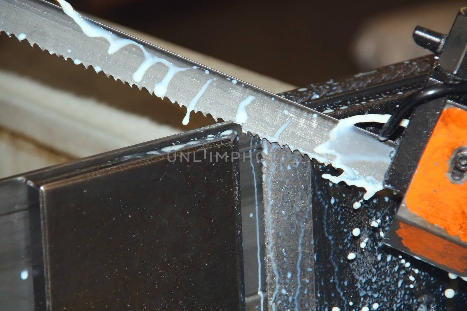 Industrial Bandsaw in action