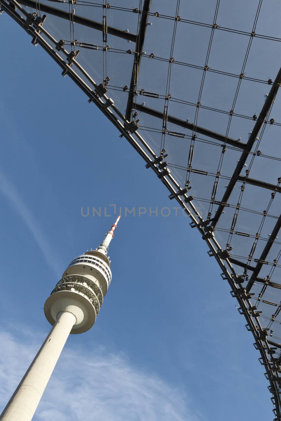 munich tv tower by magann