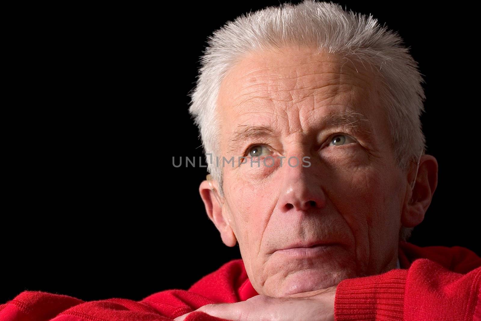 Serious looking older man by Fotosmurf