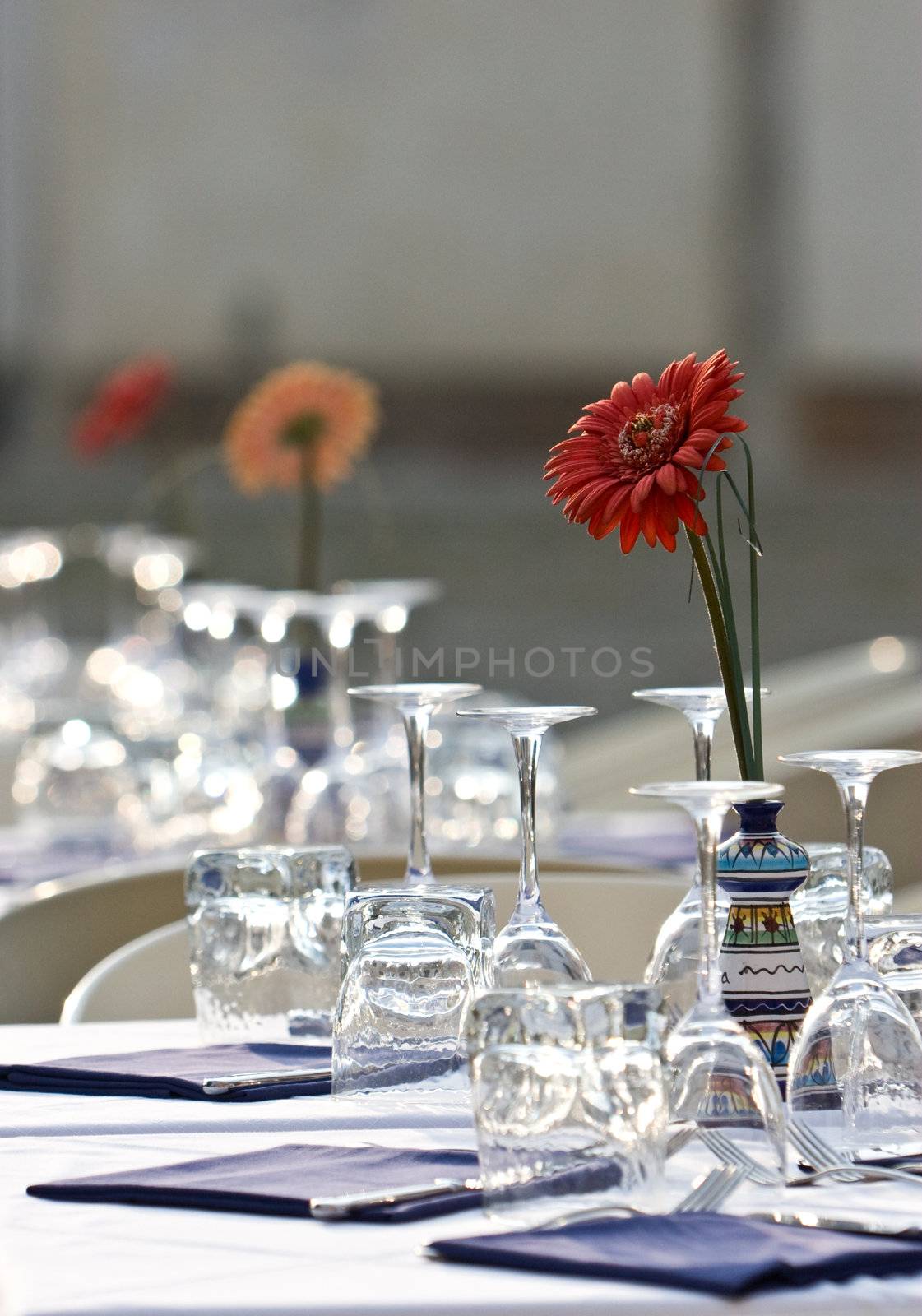 Table by fotoedgaras