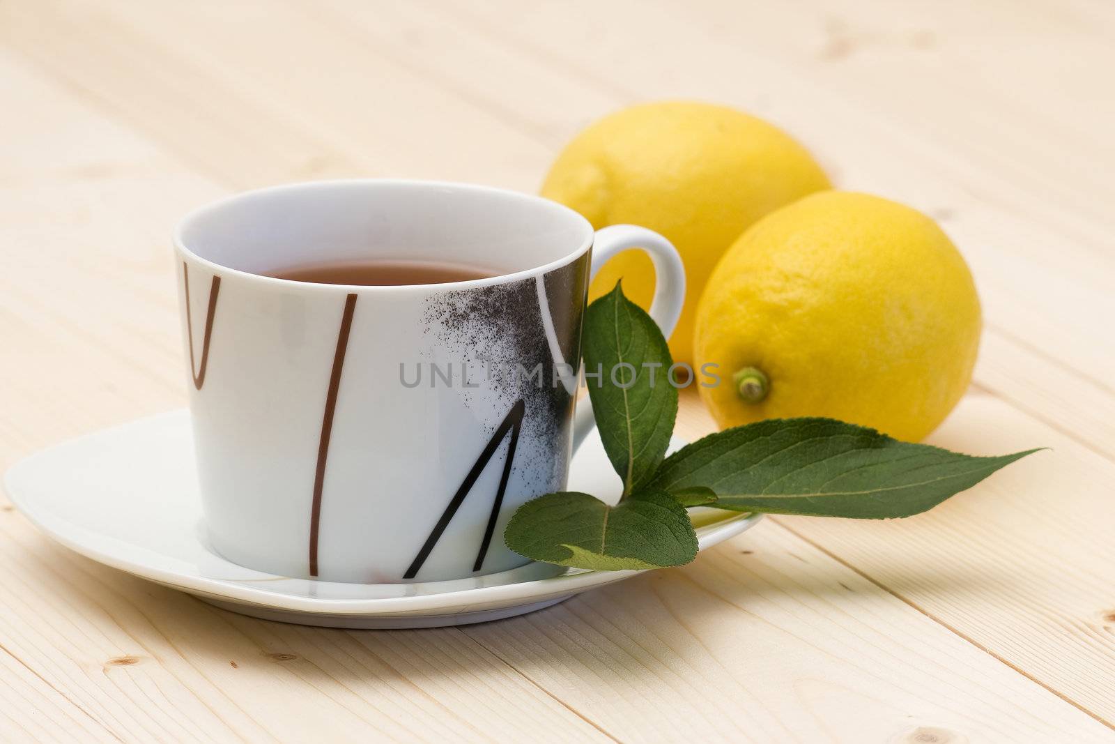 cup of lemon tea