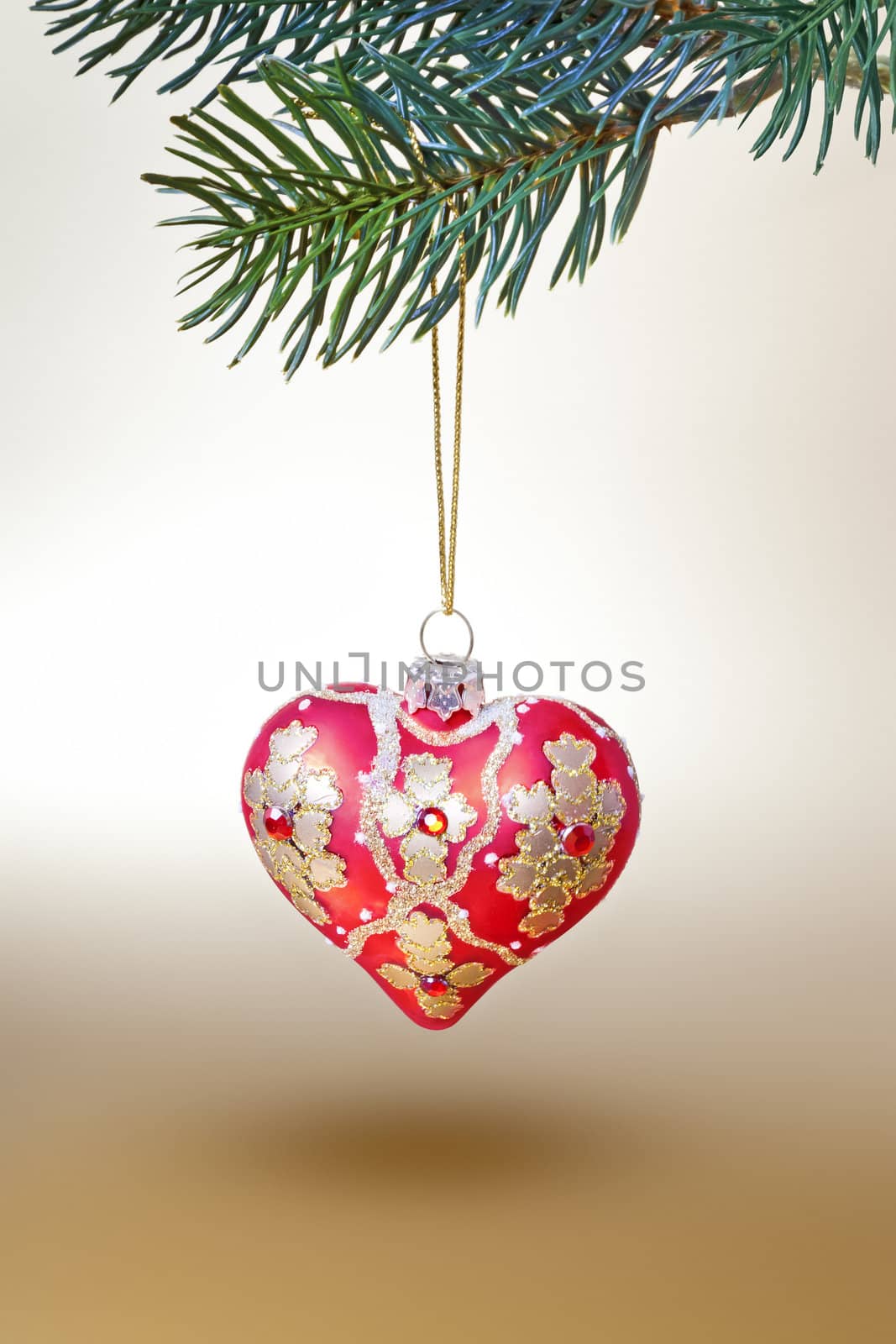 red christmas heart by magann