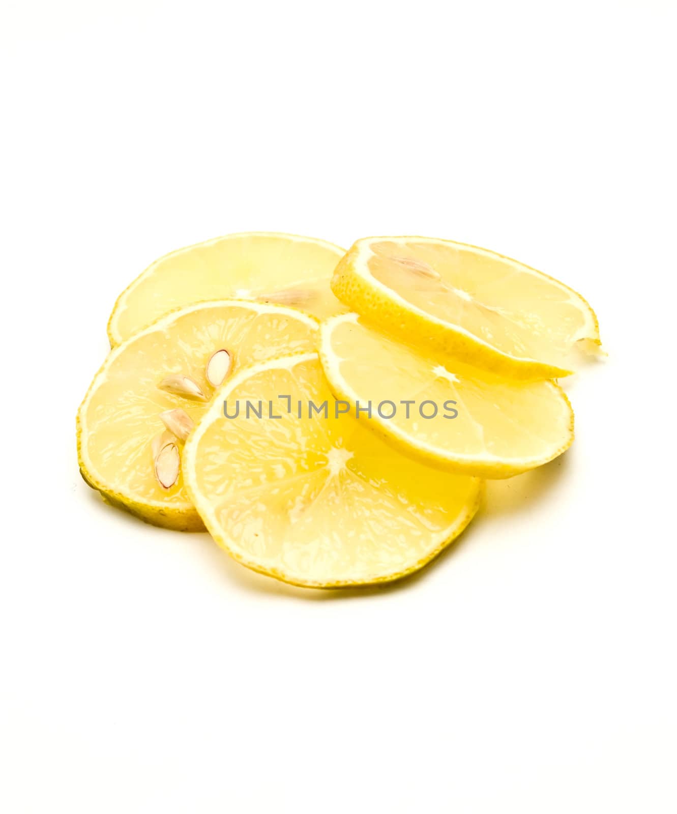  sliced lemon