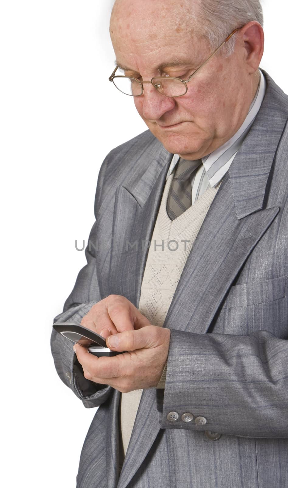 Close-up image of a senior man using a mobile phone.Shot with Canon 70-200mm f/2.8L IS USM