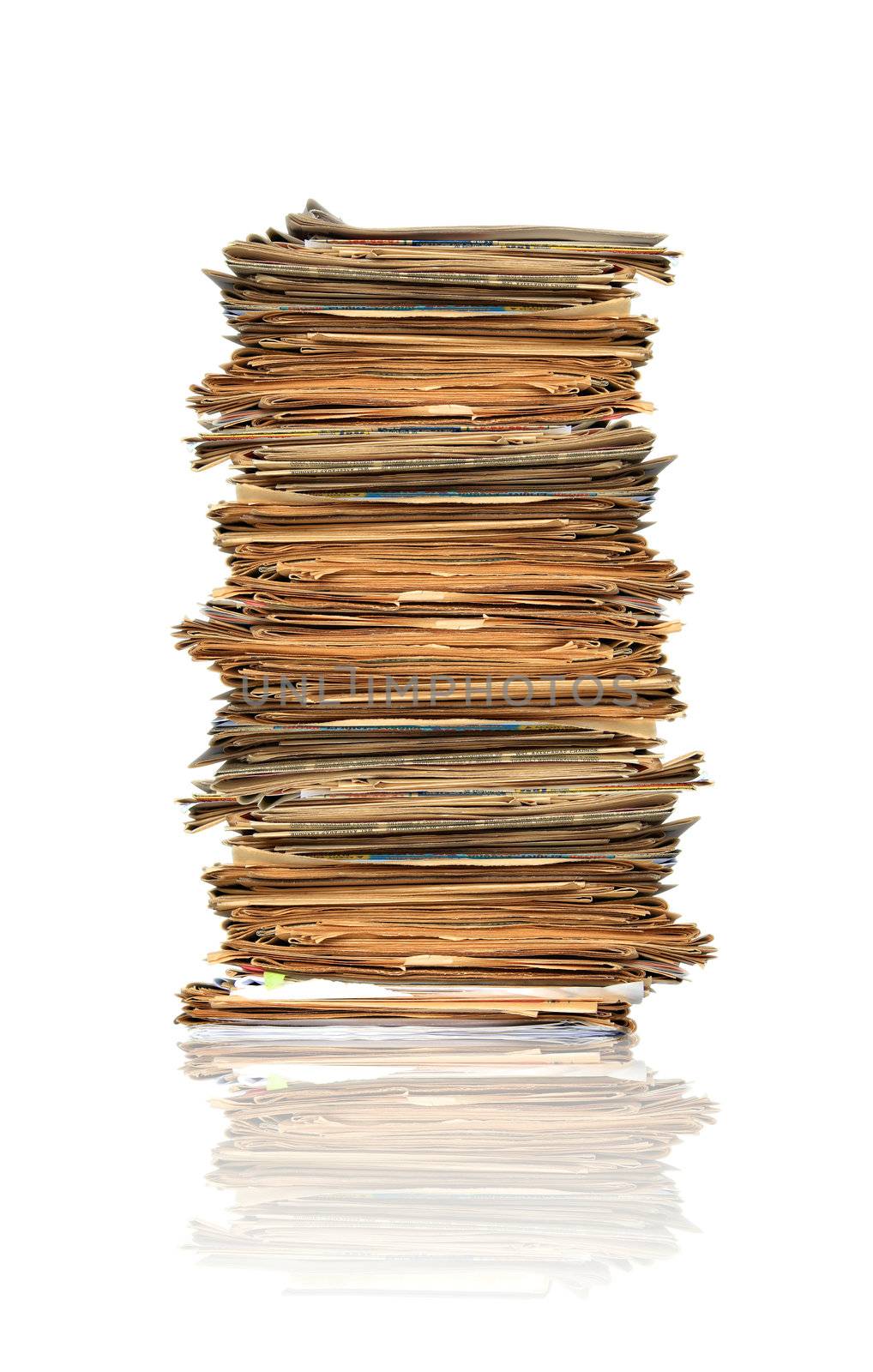 Heap of papers by Kudryashka