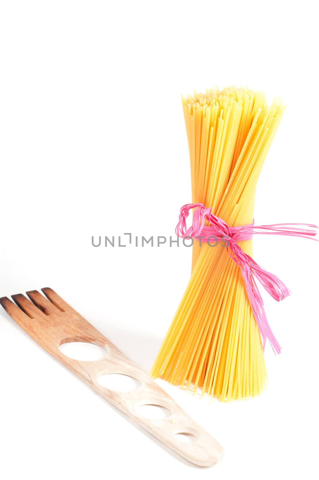 Italian pasta in white background and spaghetti measure template