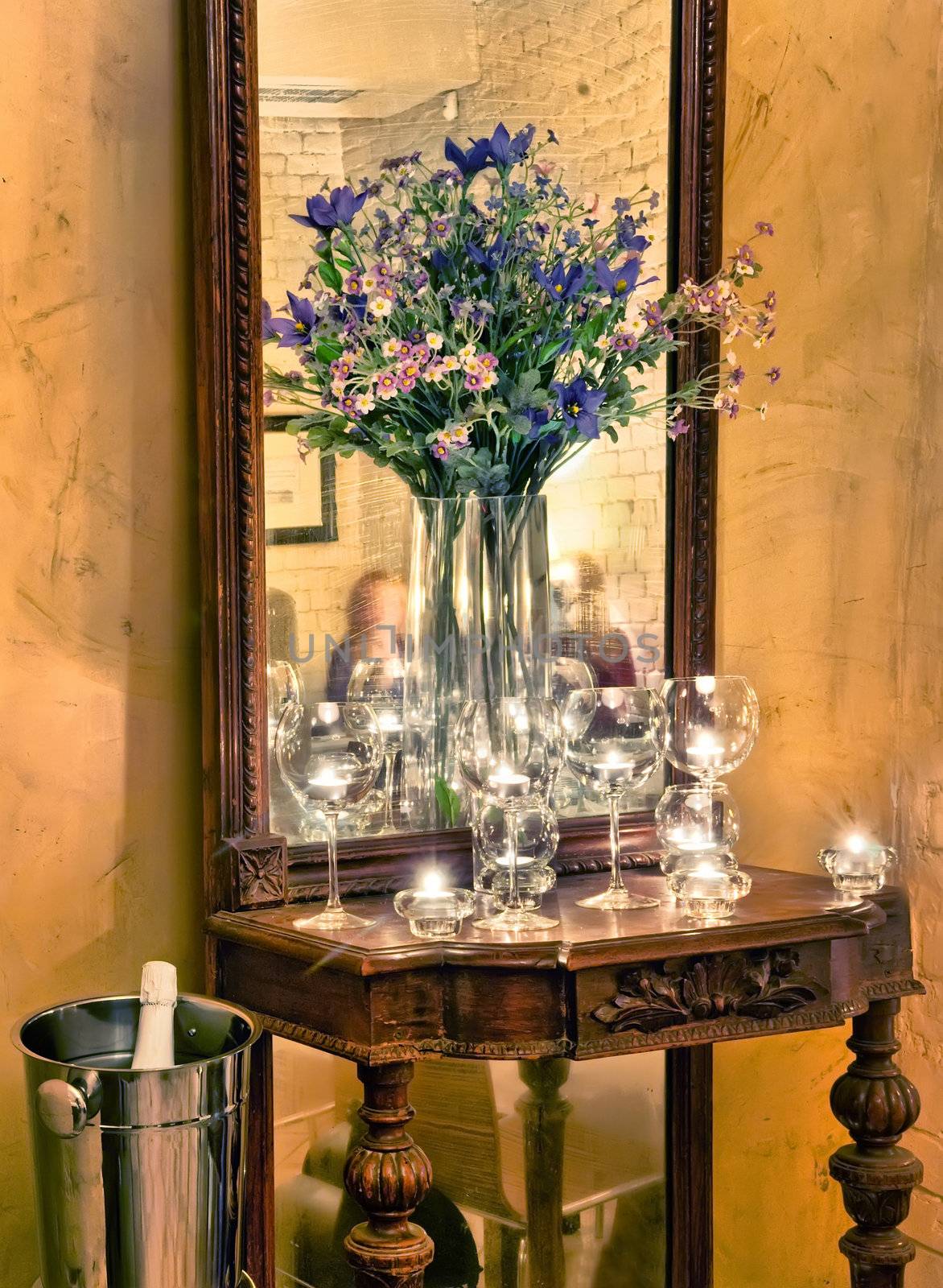 A shot of romantic dinner table in fine restaurant 