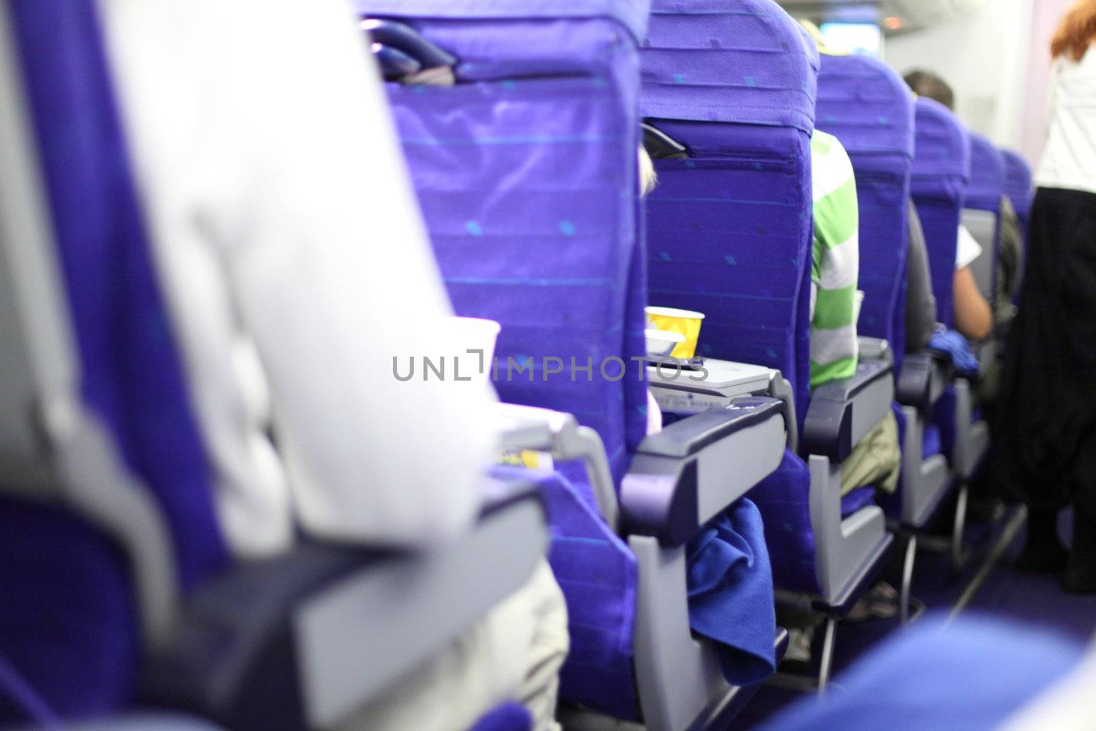 airplane seats in row on board