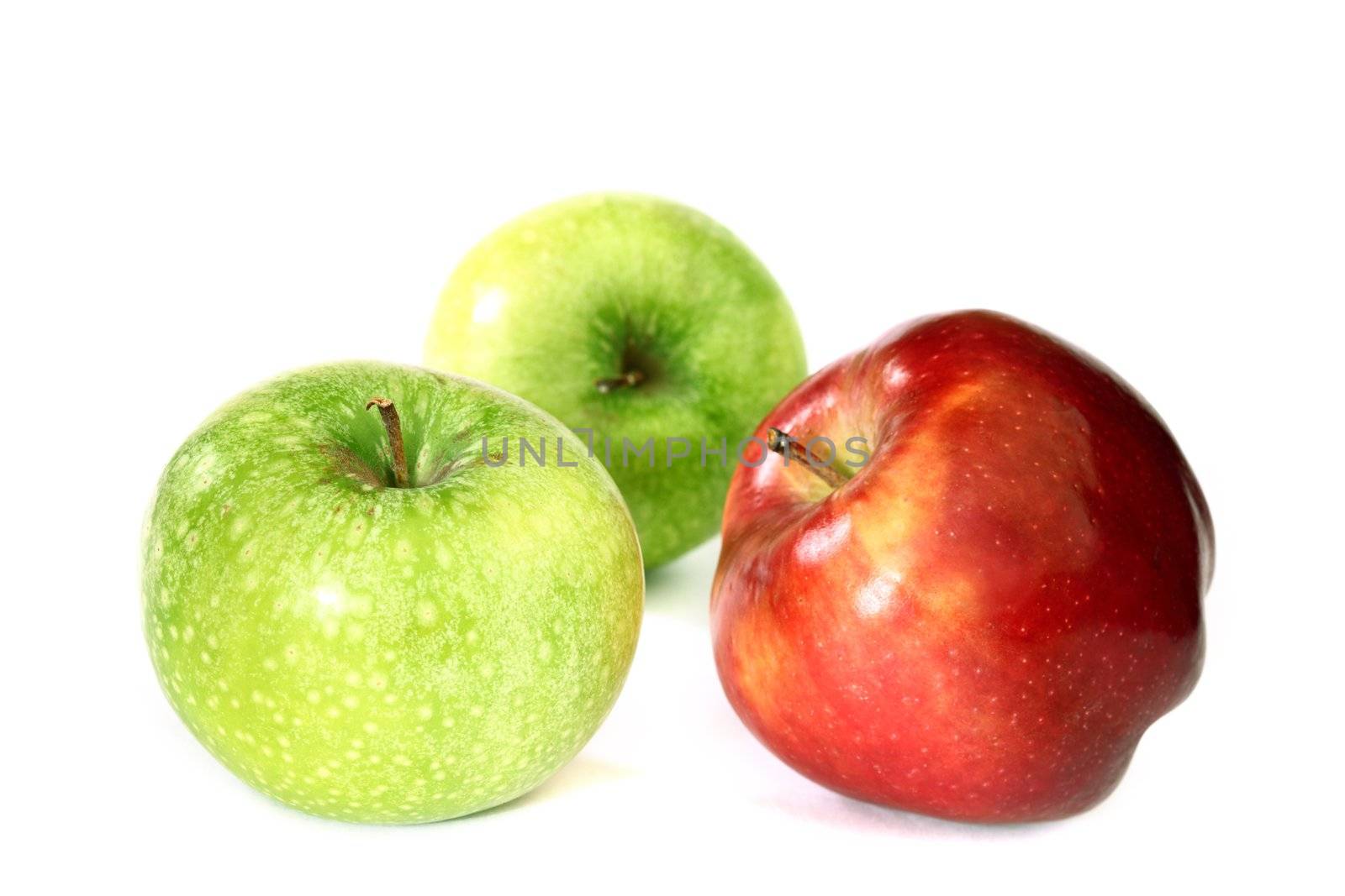 red and green apples macro close up