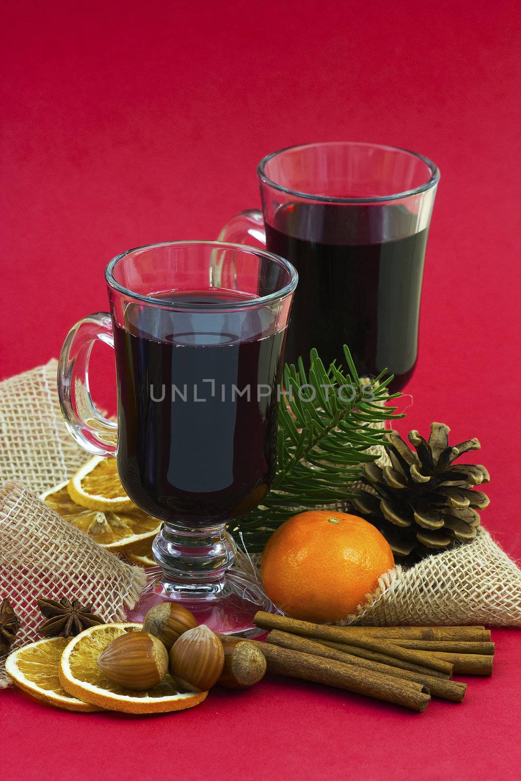 hot wine and christmas decoration