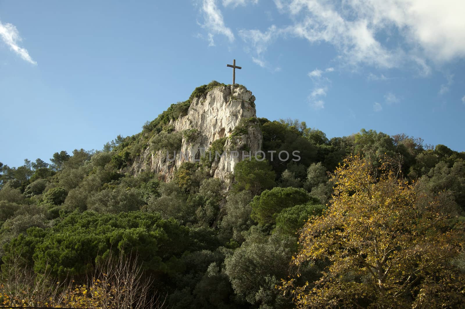 Portugal at the top of the mountain is a very long time, this cross