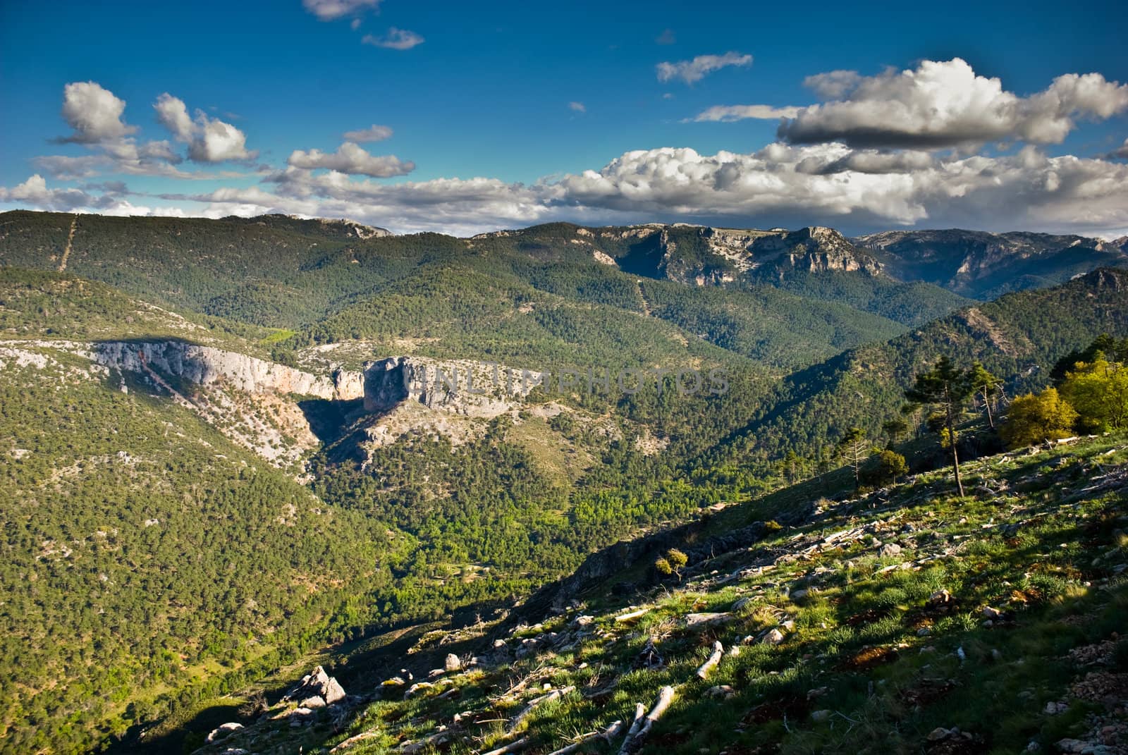 Mountain panorama in Spain by 300pixel