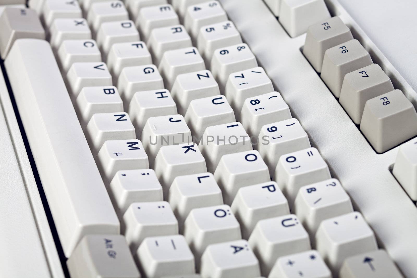 detail of an old german computer keyboard by bernjuer