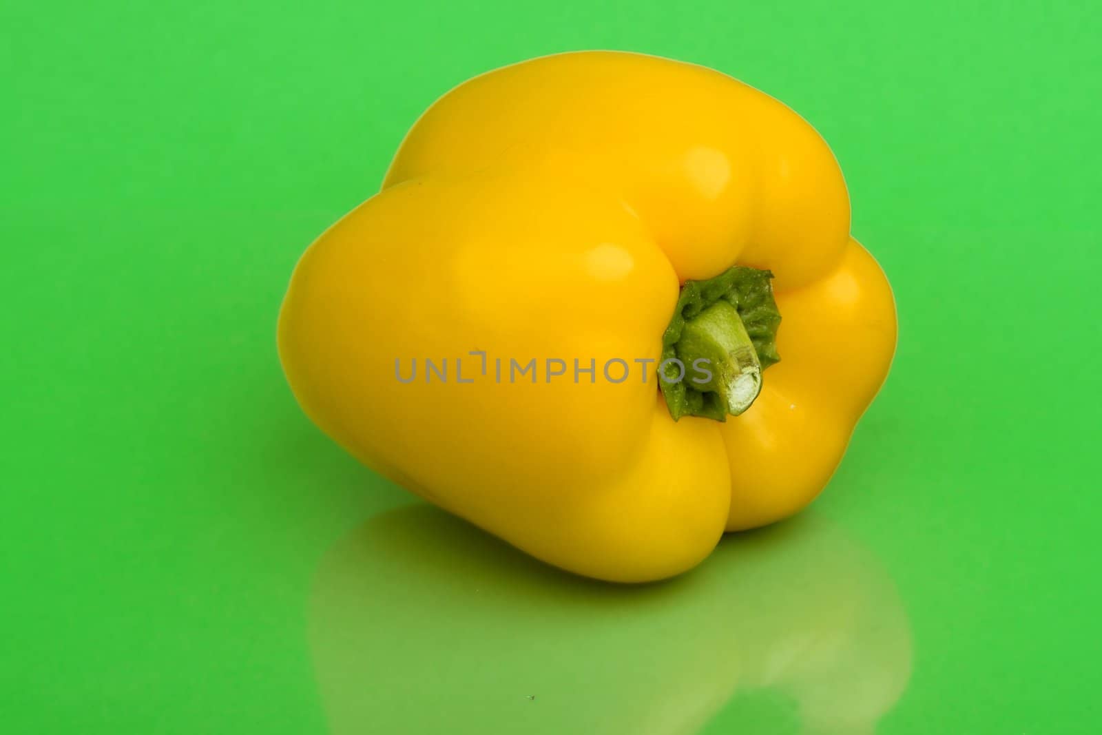 paprika on green by Yellowj