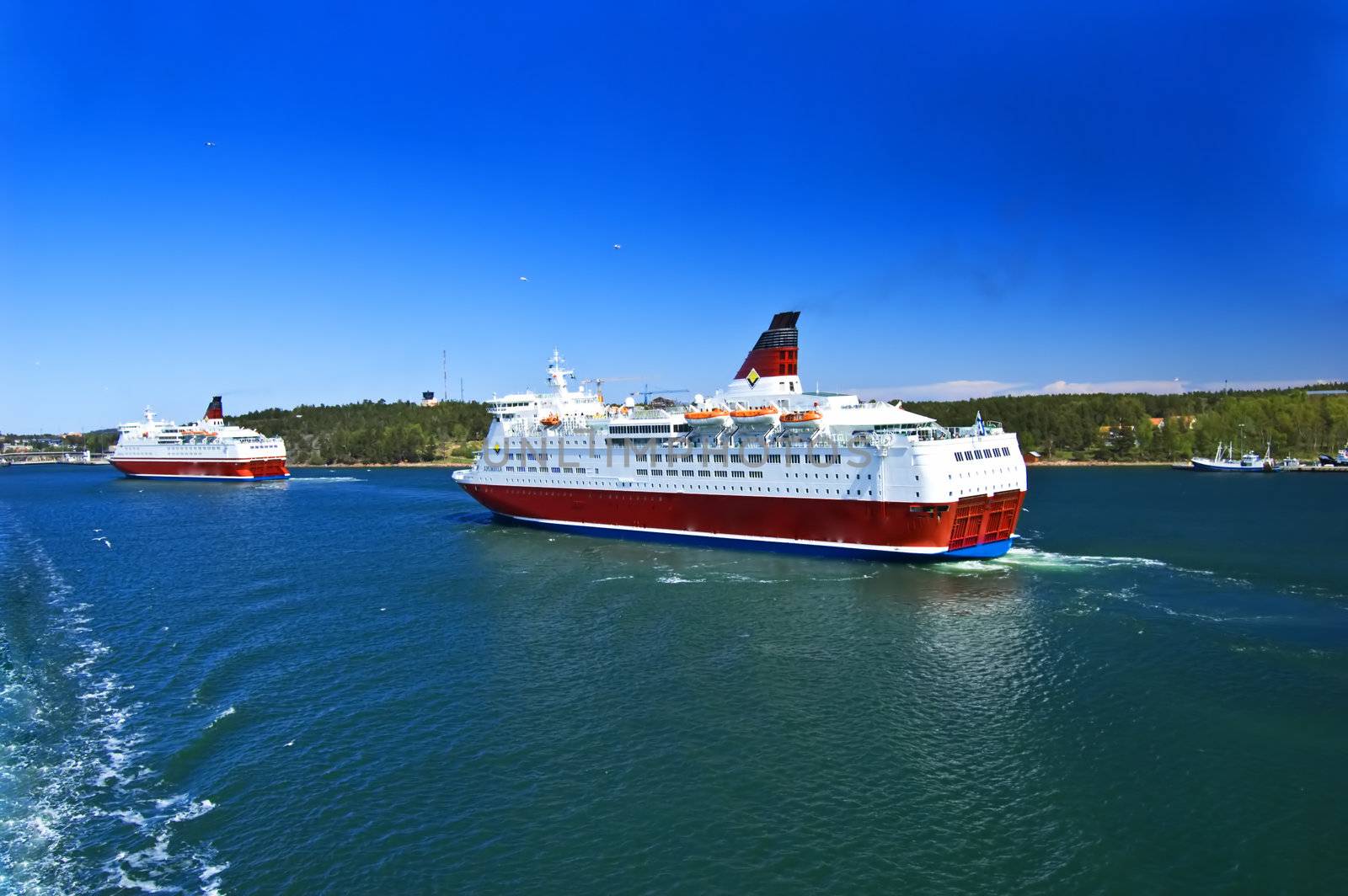 Cruise ships in archipelago