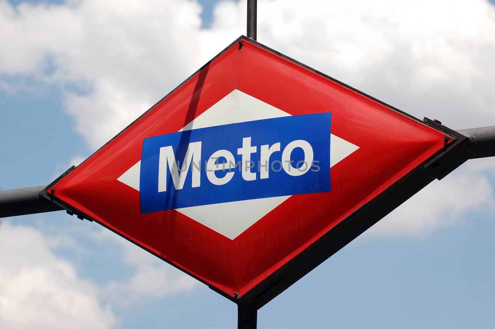 Metro Sign on the sky