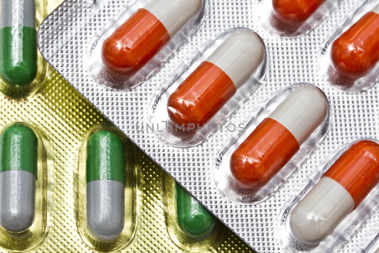 Background of green and red causples 