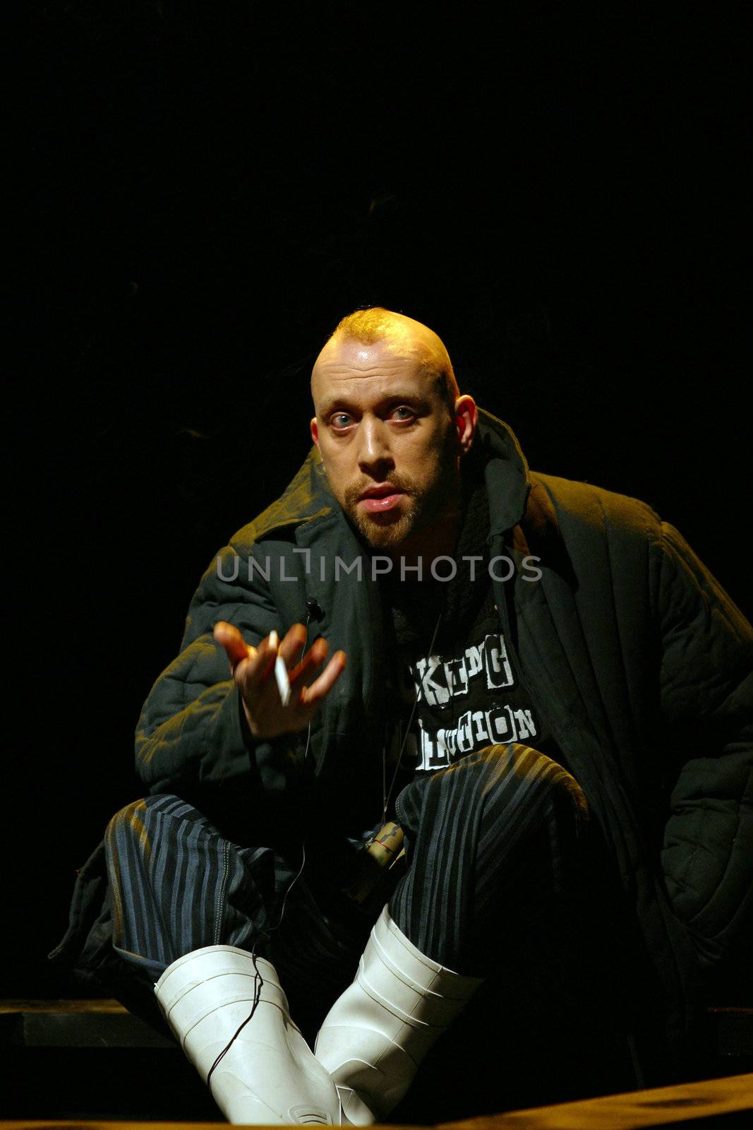 RUSSIA, MOSCOW, APRIL 26: Russian actor Vladis Gol'k in premiere of
performance "Chernobyl pray", under Svetlana Aleksievich's book, Director Joel Lehtonen in Moscow 26 April, 2006