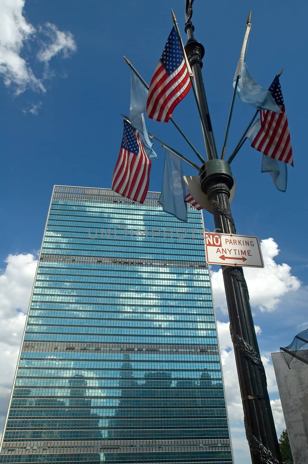 United Nations Headquarters by rorem